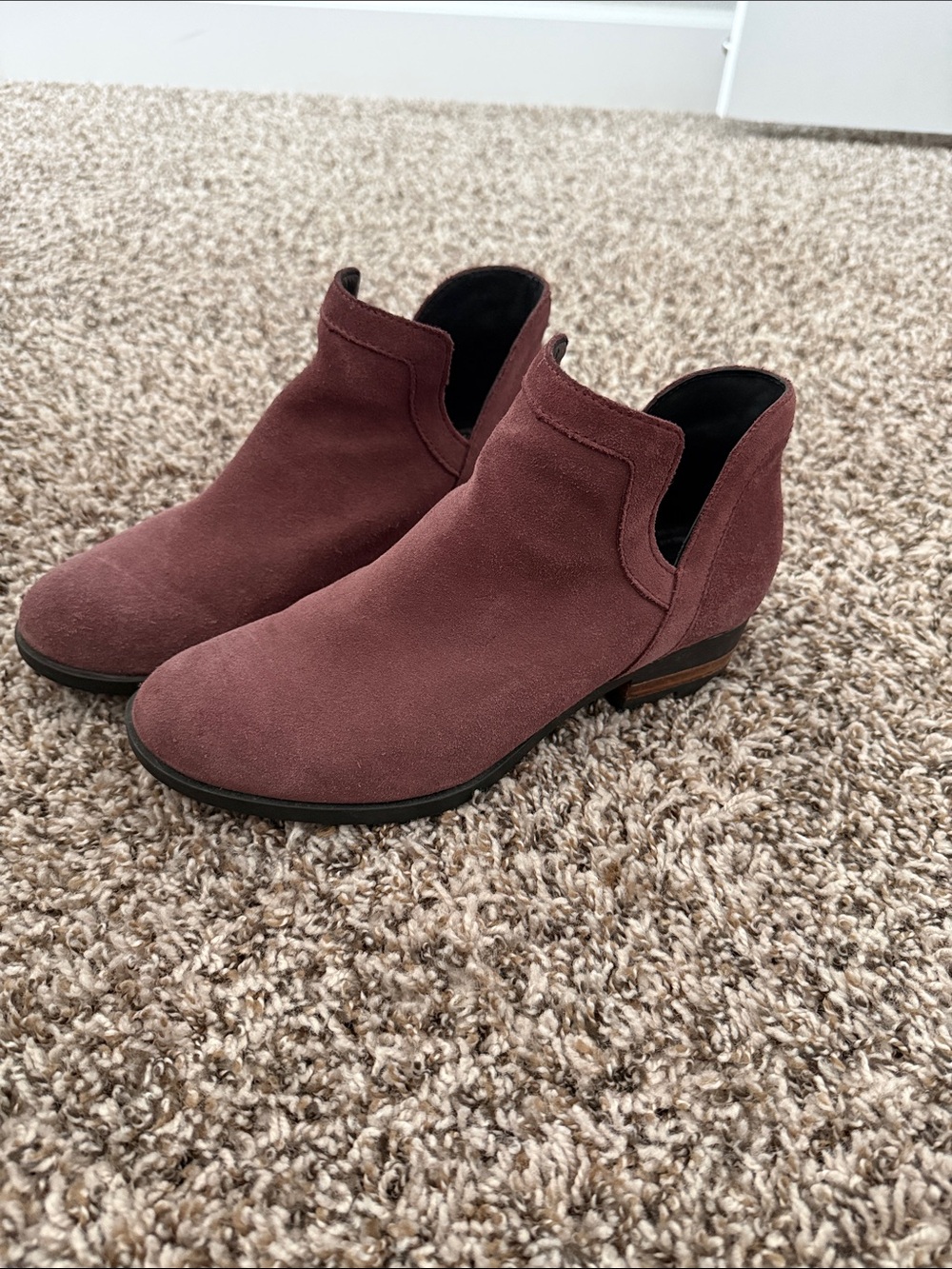 Sorel Suede Ankle Booties in Dusty Plum